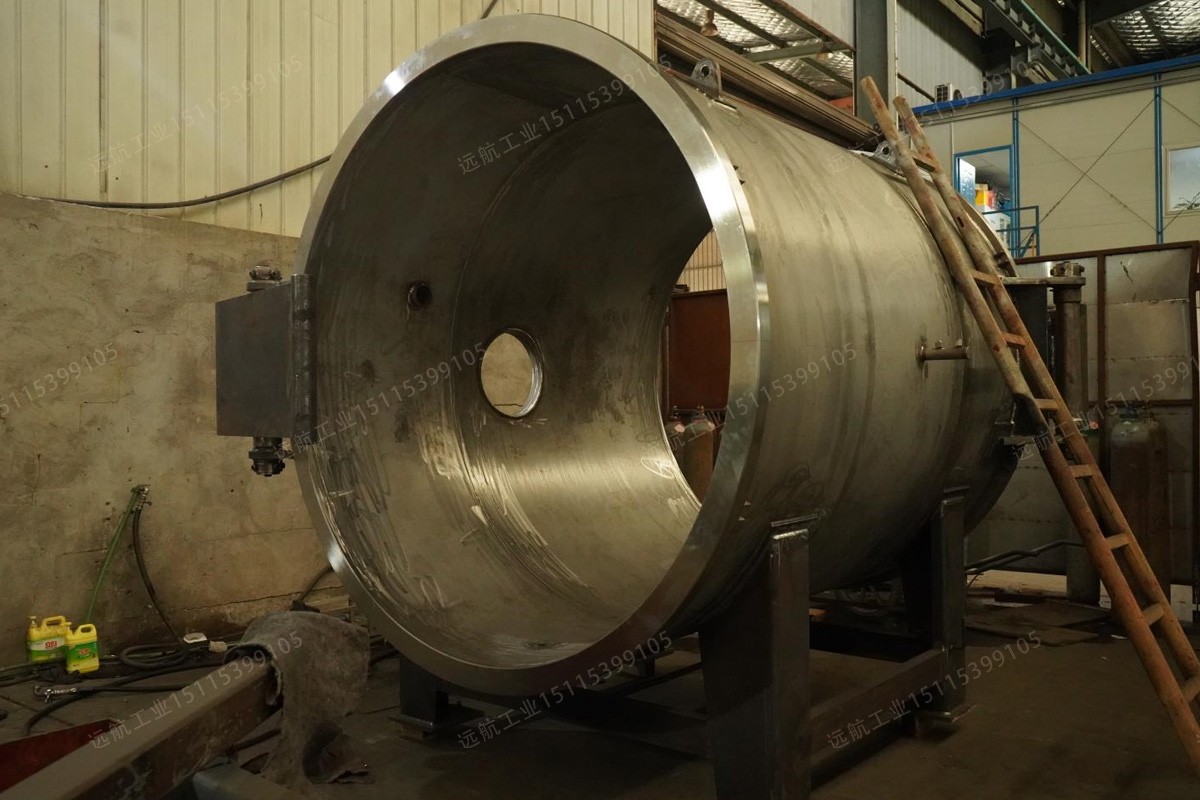 量体裁衣：石墨化炉的非标定制能力与范围