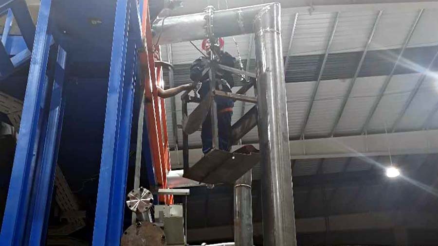 底装料多工位气相沉积炉