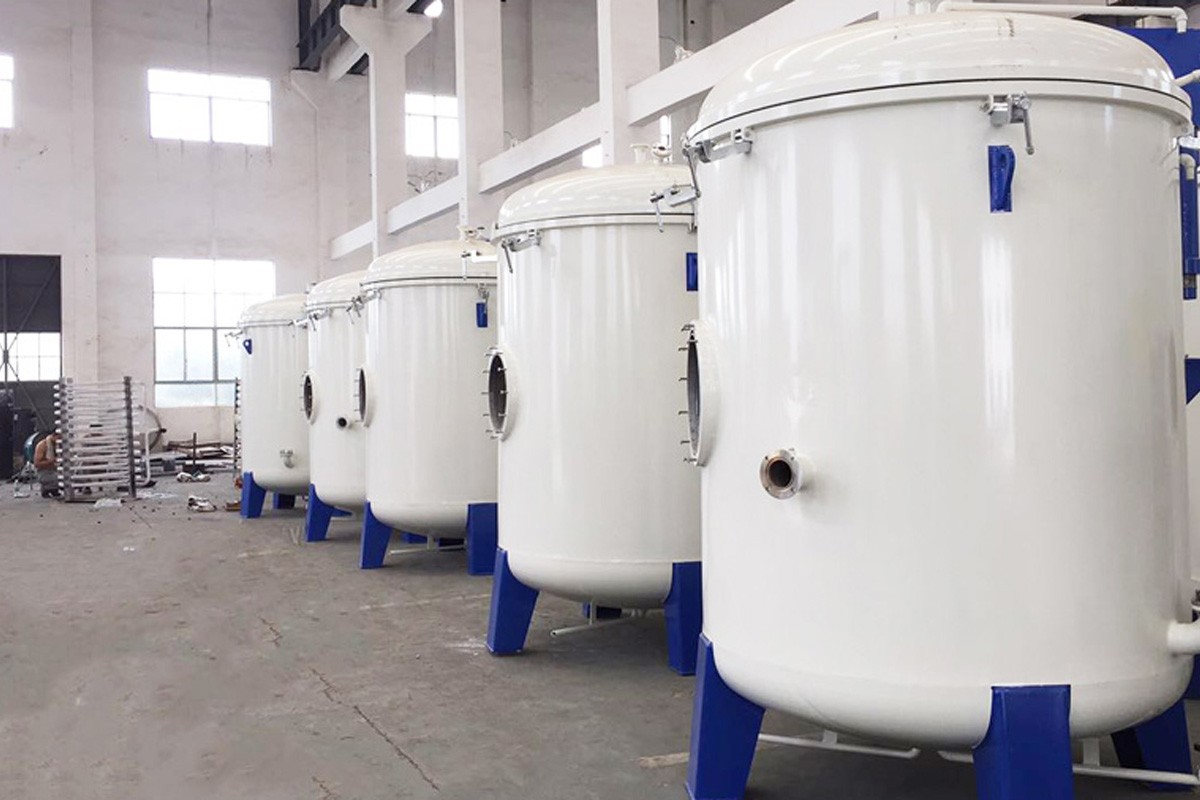 超高温立式石墨化炉