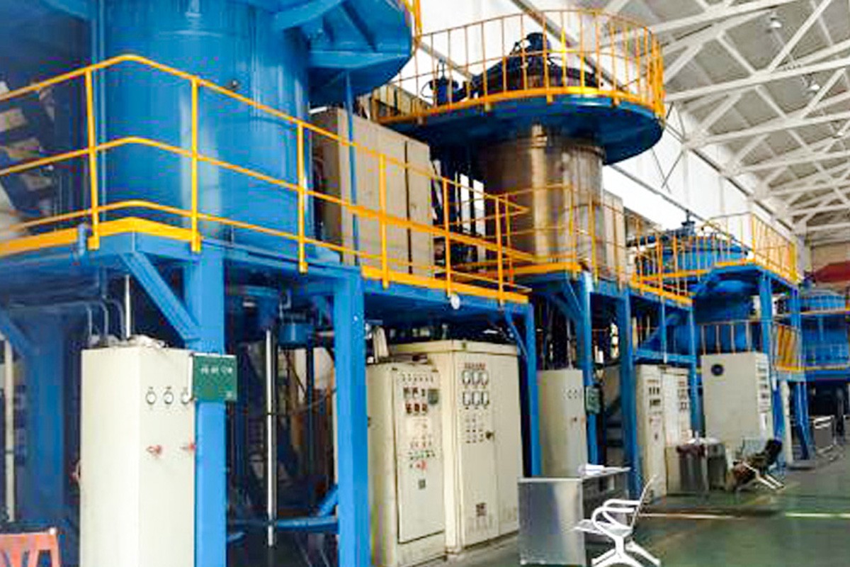 锂电池负极高温石墨化炉